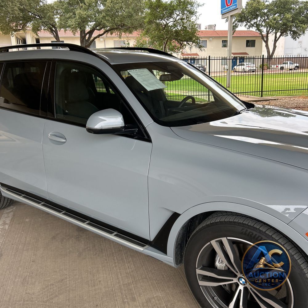 2025 BMW X7 XDrive40i