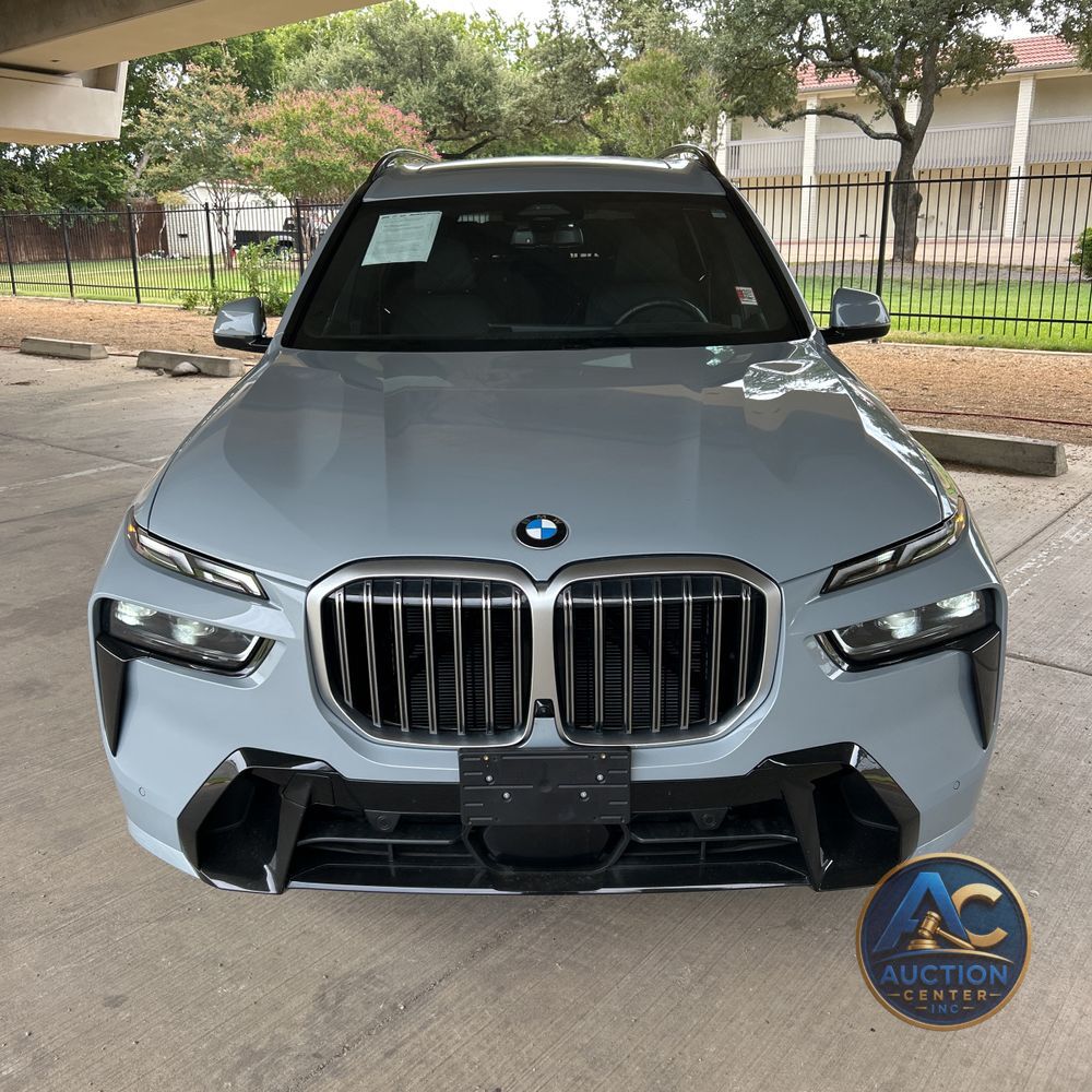 2025 BMW X7 XDrive40i