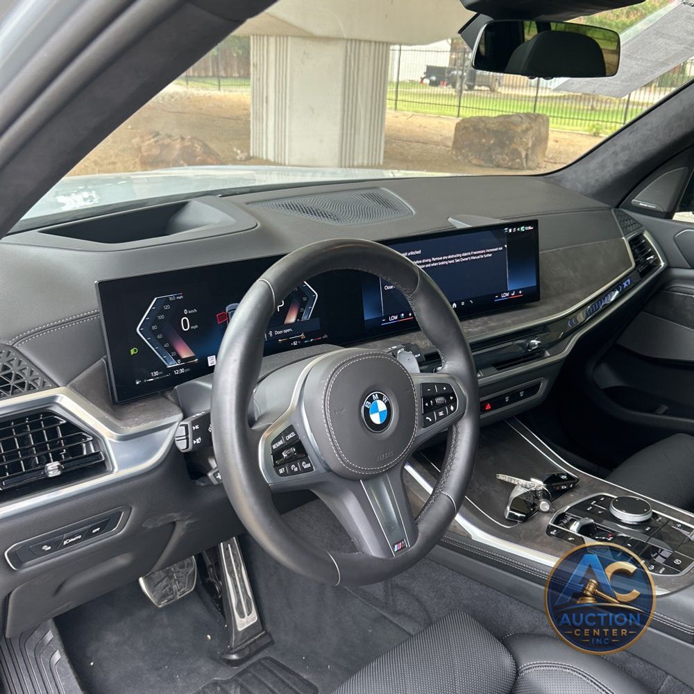 2025 BMW X7 XDrive40i