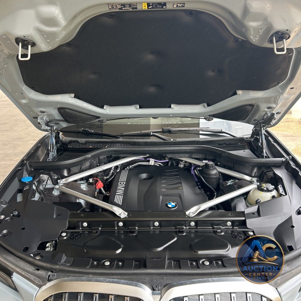 2025 BMW X7 XDrive40i