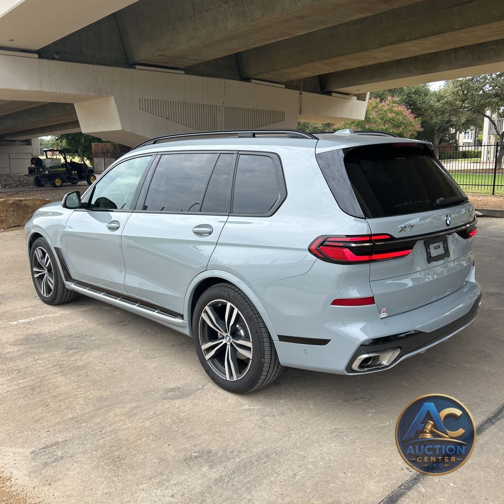 2025 BMW X7 XDrive40i