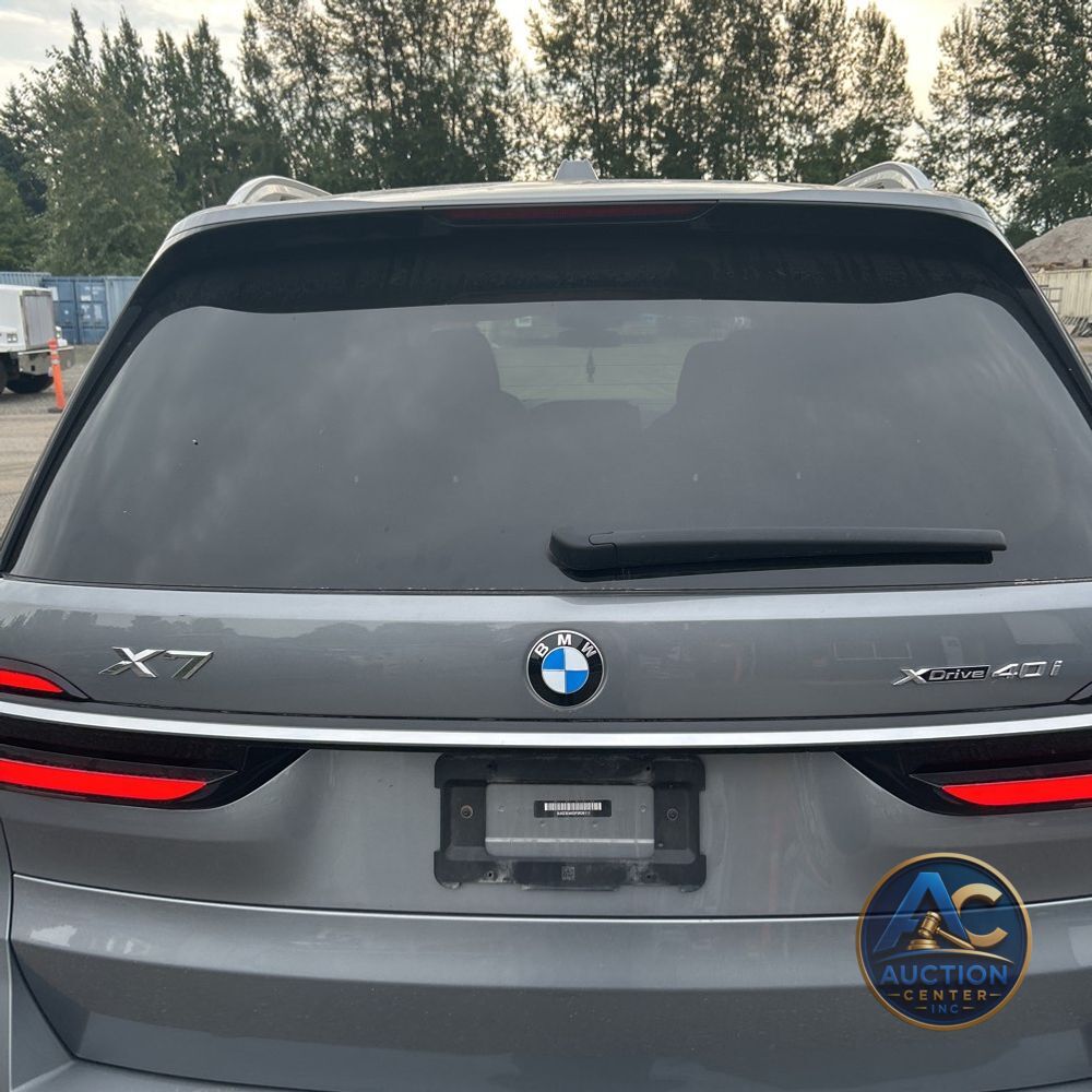 2023 BMW X7 xDrive40i