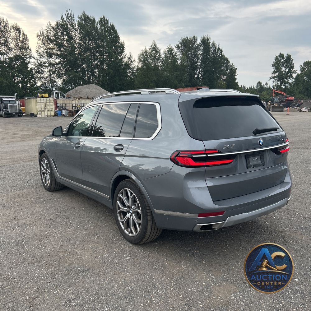 2023 BMW X7 xDrive40i