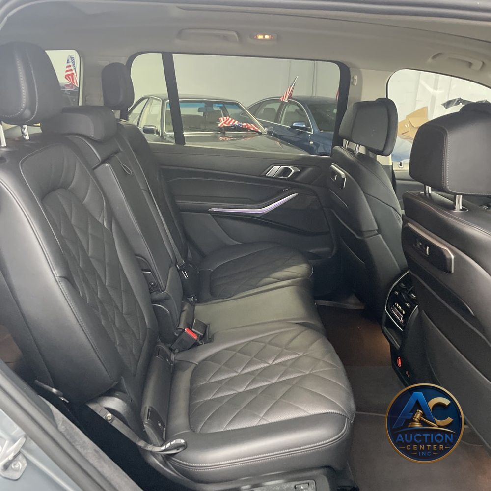 2024 BMW X7 XDrive40i
