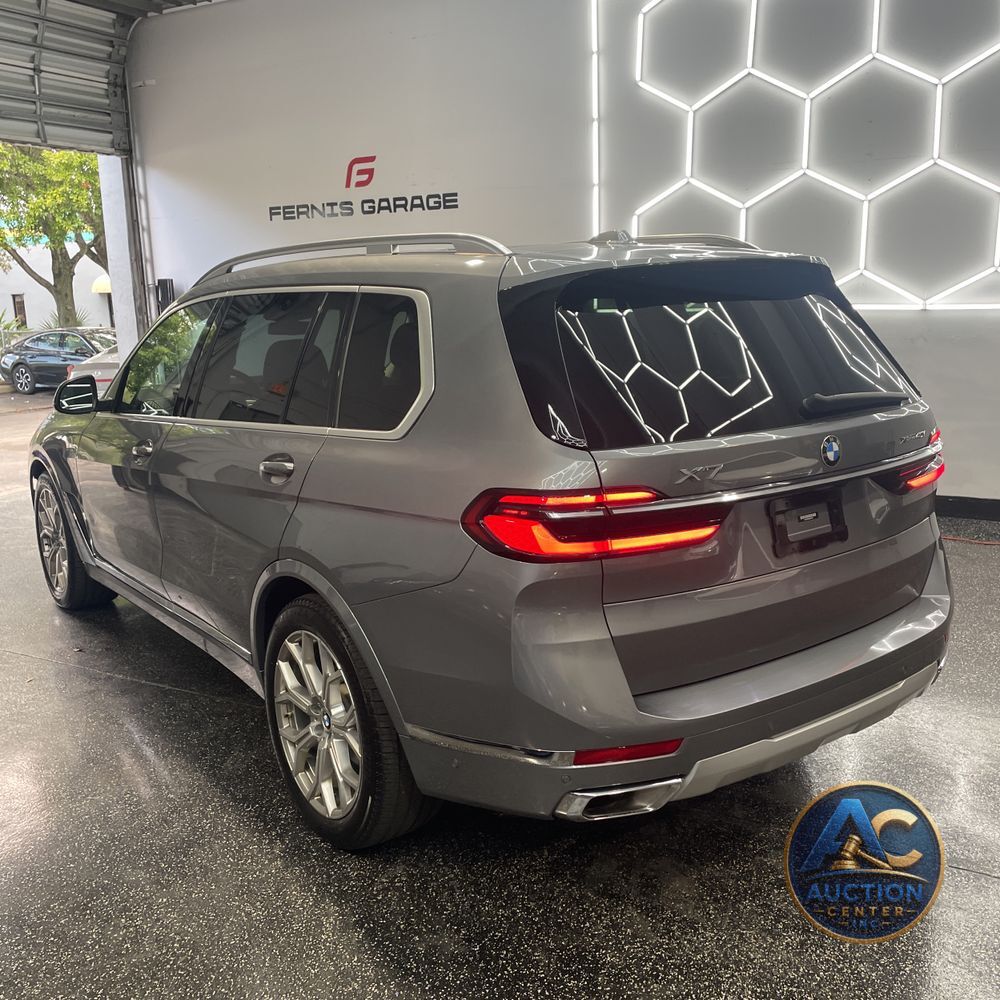 2024 BMW X7 XDrive40i