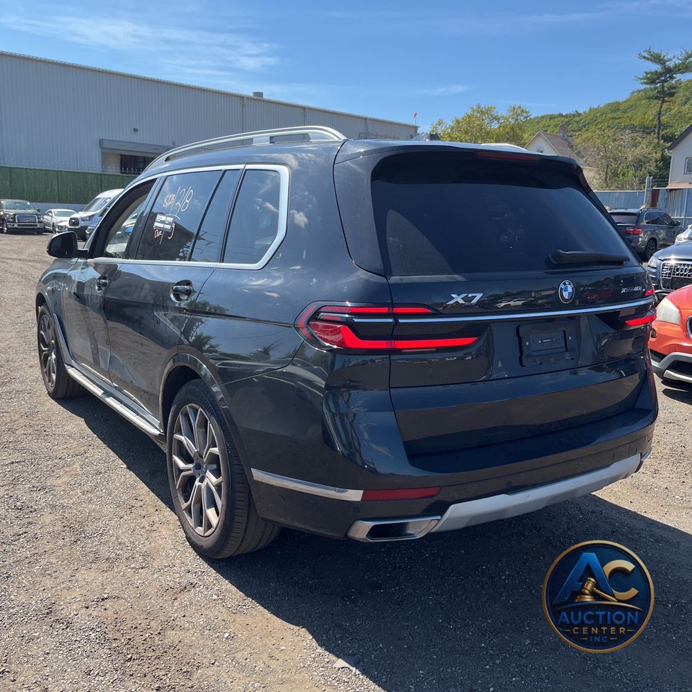 2024 BMW X7 XDrive40i