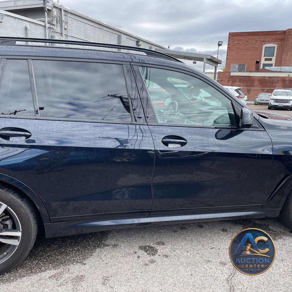 2025 BMW X7 XDrive40i