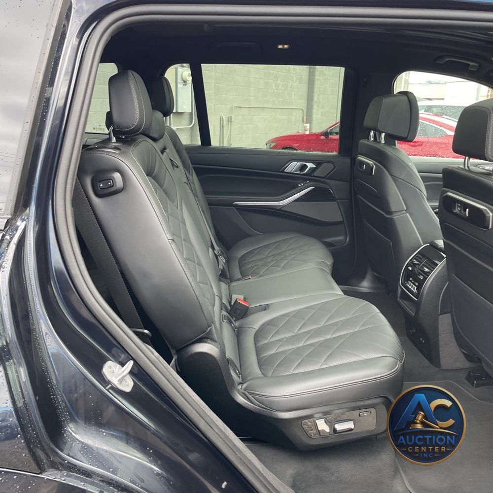 2025 BMW X7 XDrive40i