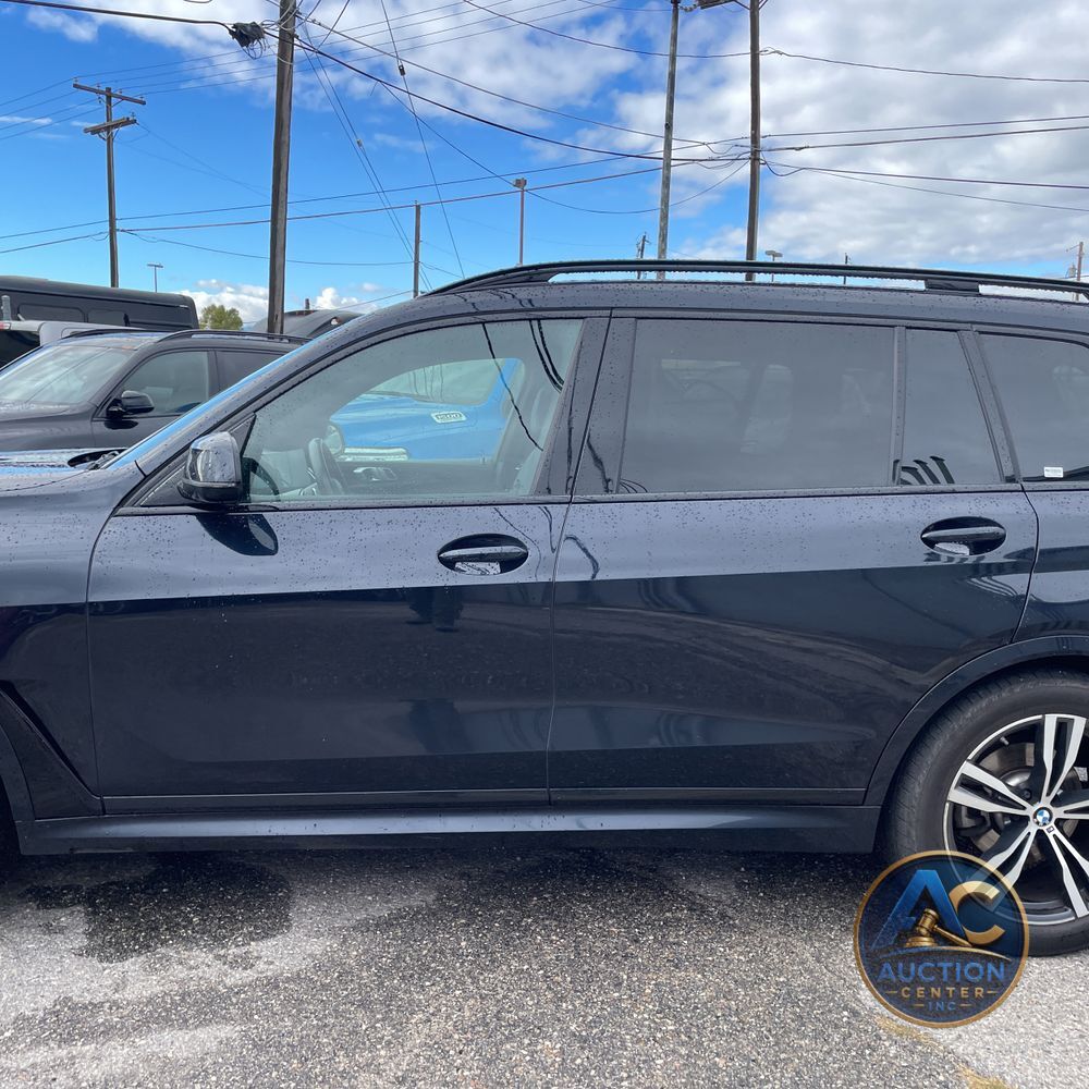 2025 BMW X7 XDrive40i