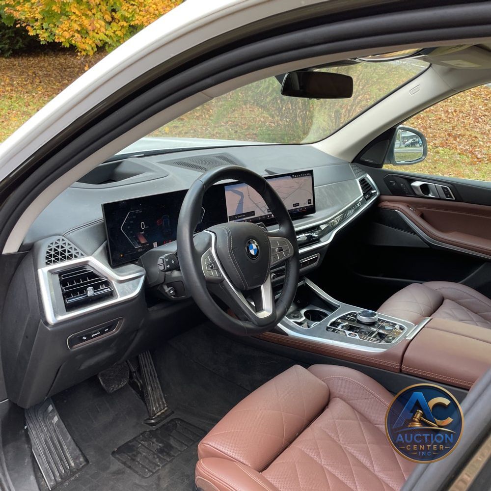 2024 BMW X7 XDrive40i