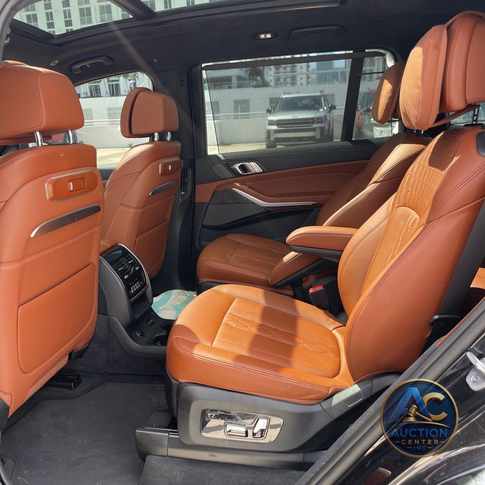 2024 BMW X7 XDrive40i