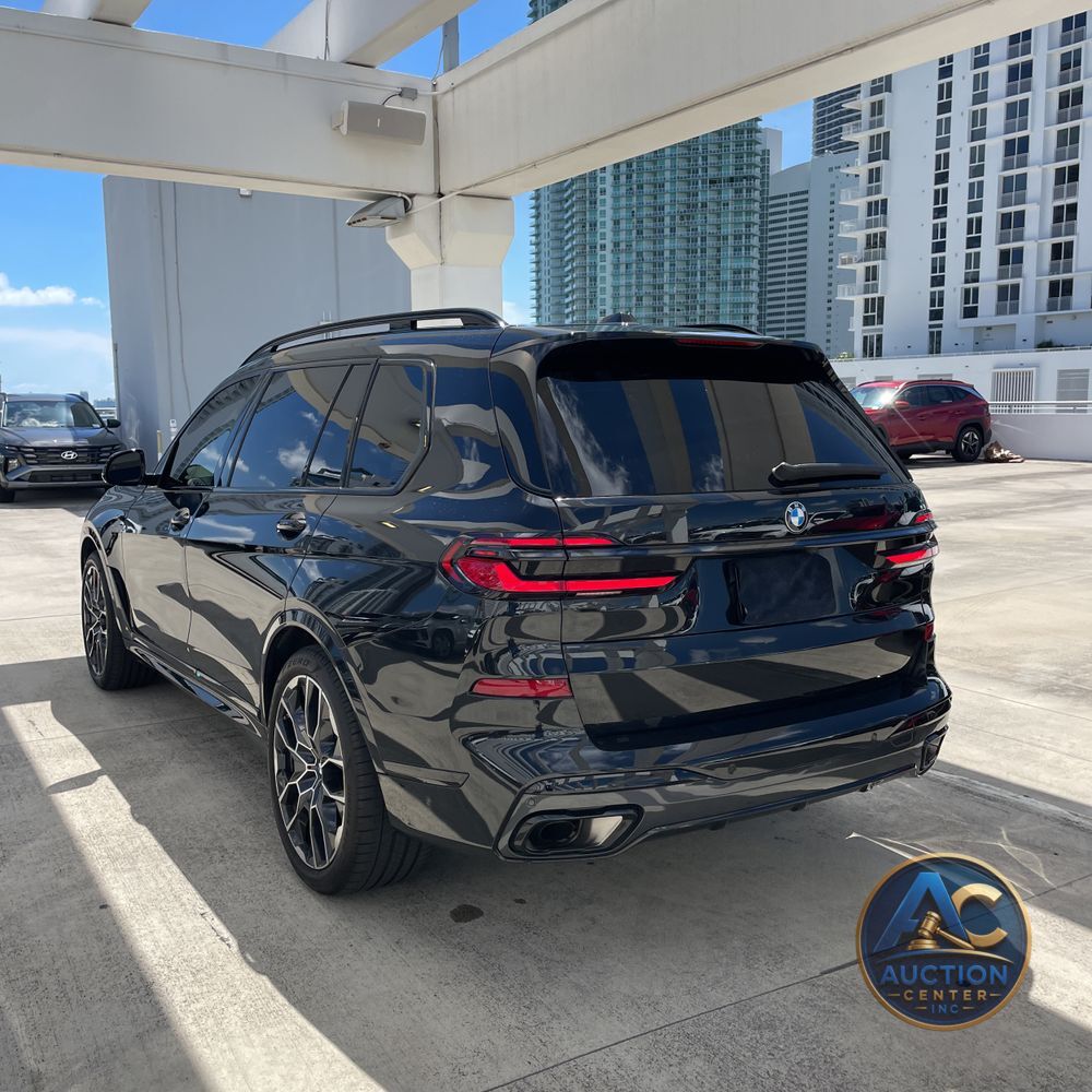 2024 BMW X7 XDrive40i