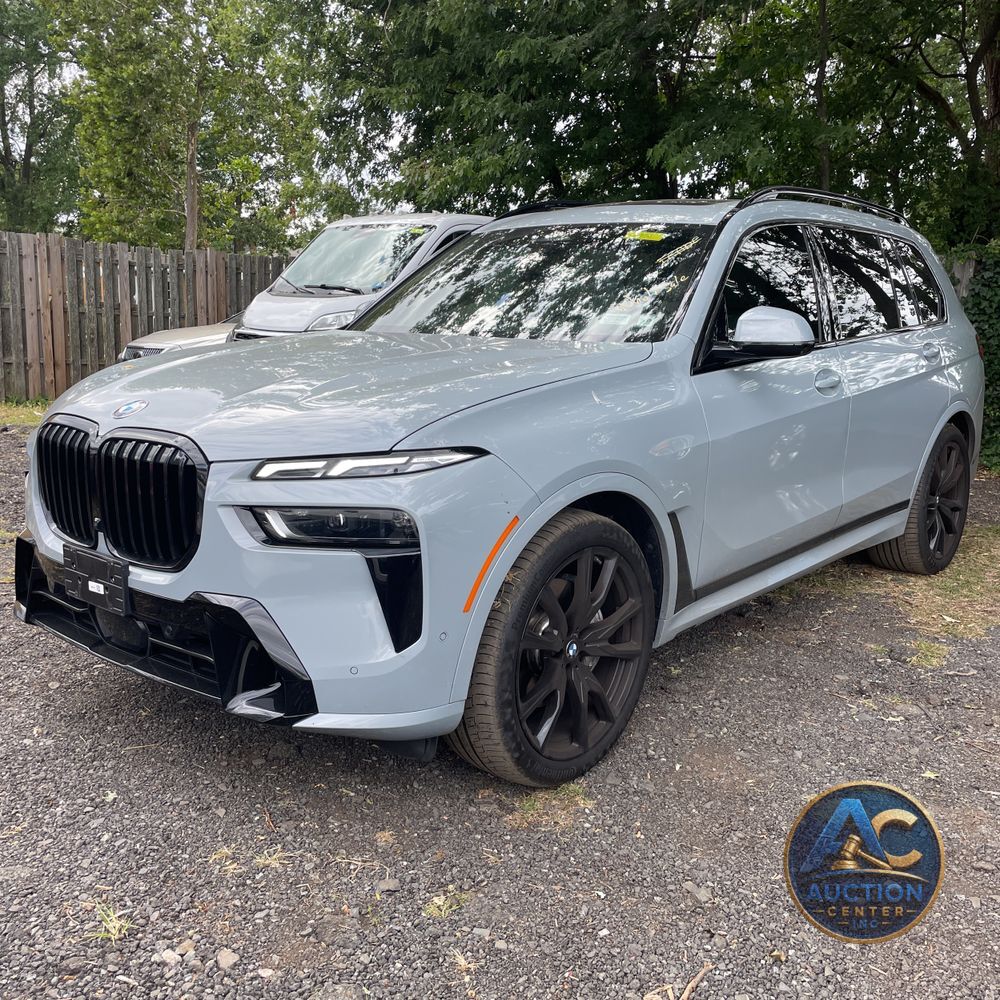 2025 BMW X7 XDrive40i