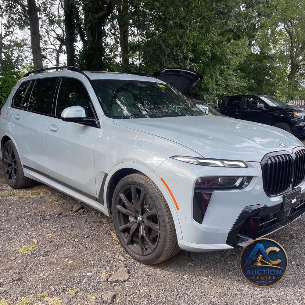 2025 BMW X7 XDrive40i