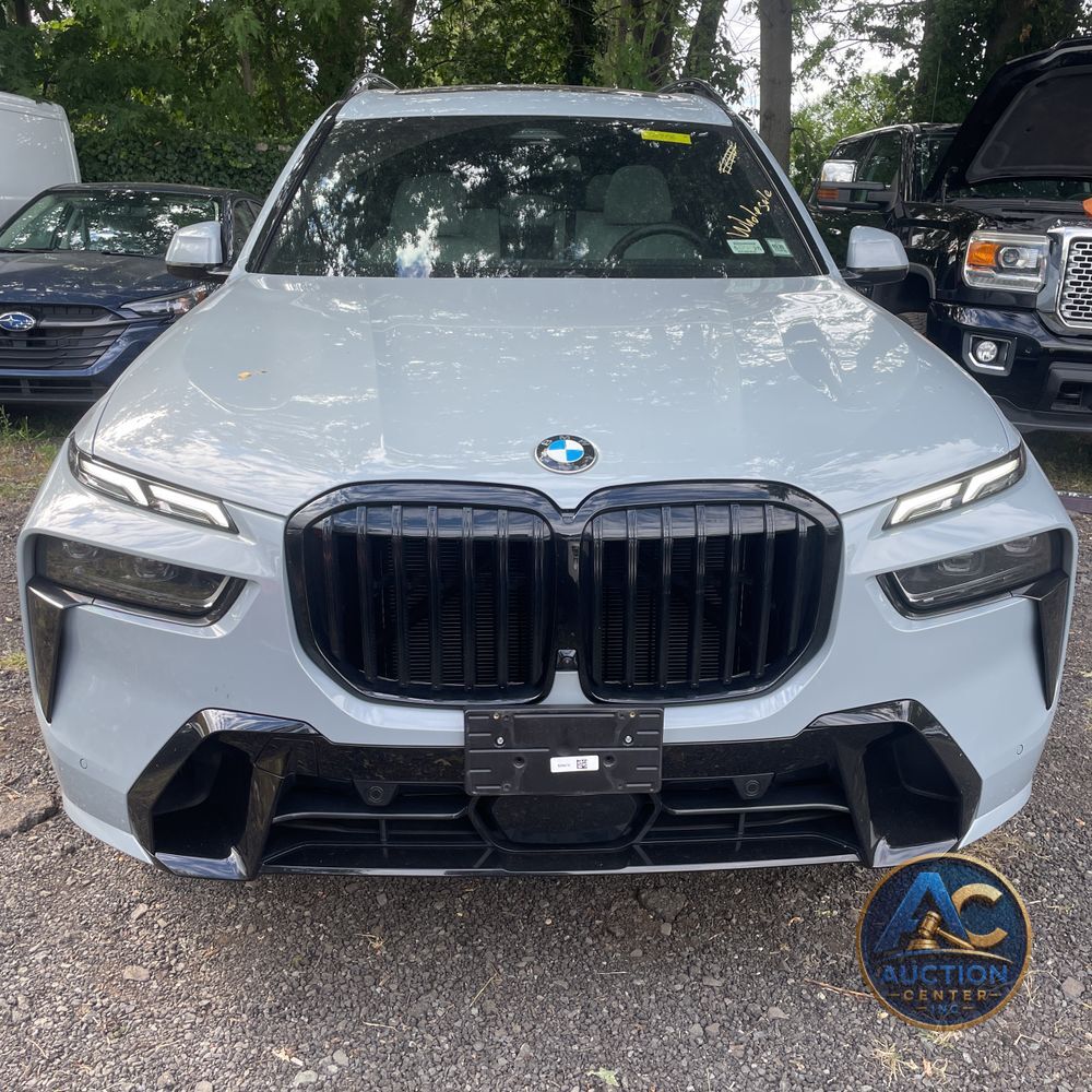 2025 BMW X7 XDrive40i