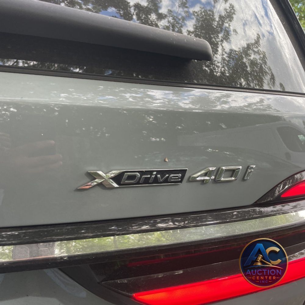2025 BMW X7 XDrive40i