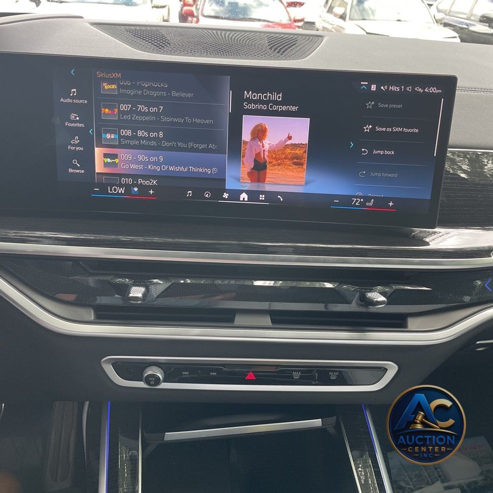 2025 BMW X7 XDrive40i