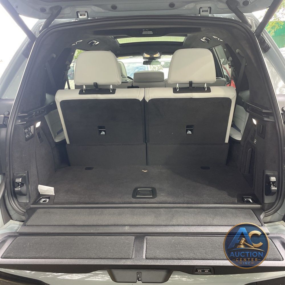 2025 BMW X7 XDrive40i