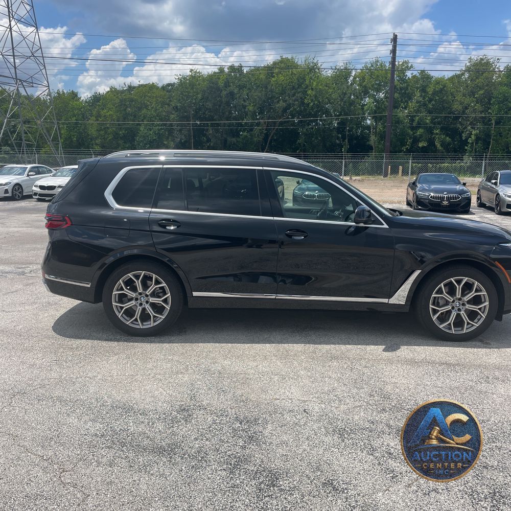 2025 BMW X7 XDrive40i