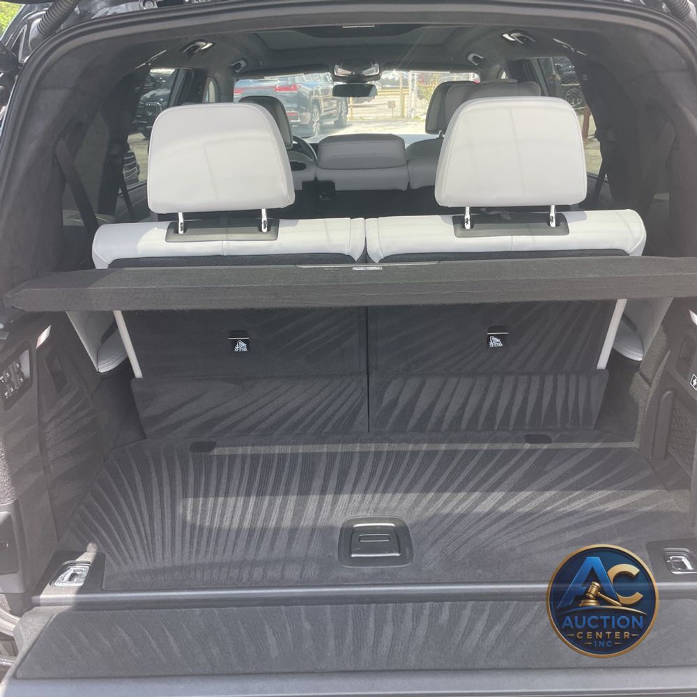 2025 BMW X7 XDrive40i