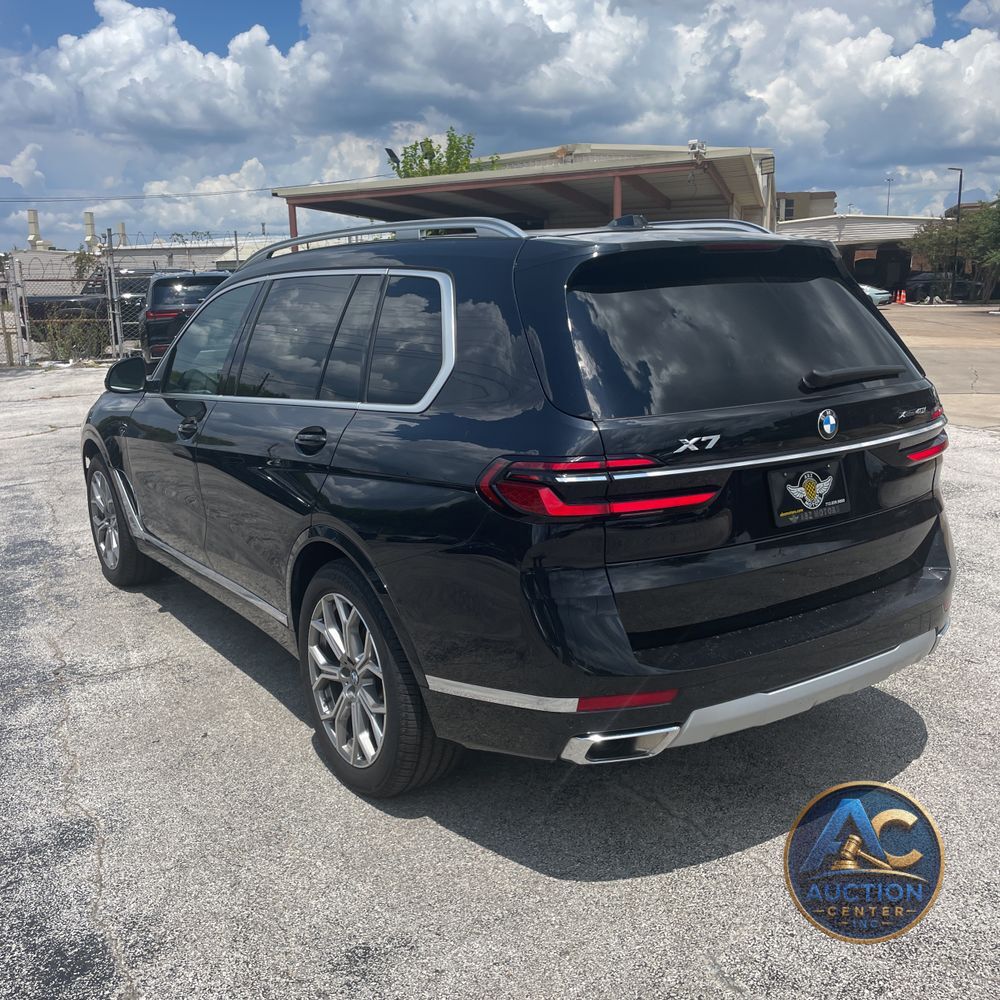 2025 BMW X7 XDrive40i