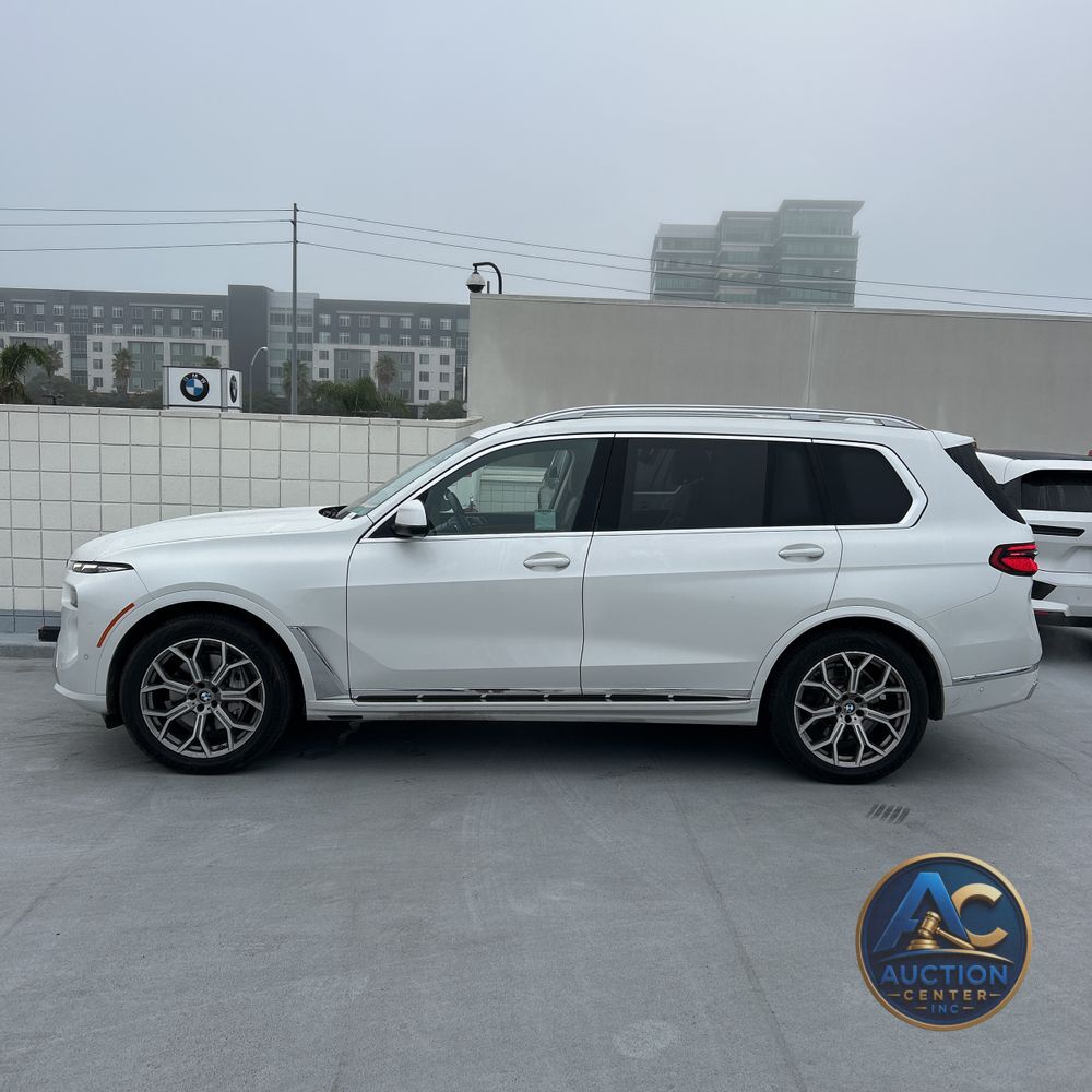 2023 BMW X7 XDrive40i