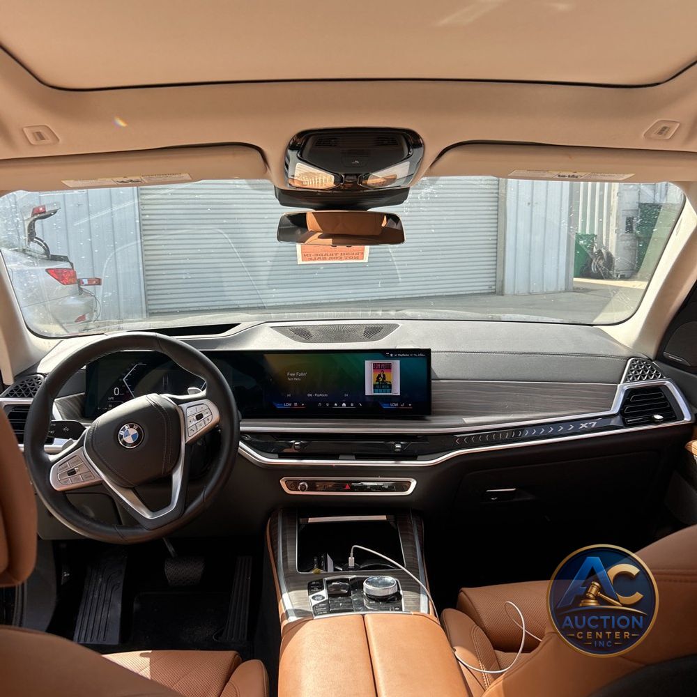 2024 BMW X7 xDrive40i