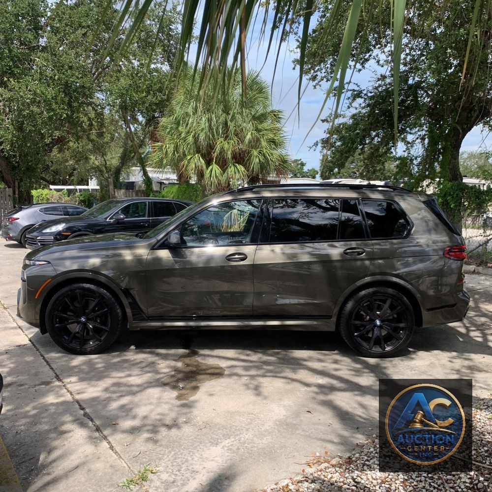 2024 BMW X7 XDrive40i