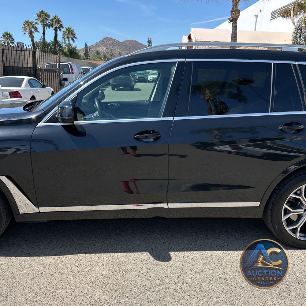 2025 BMW X7 XDrive40i