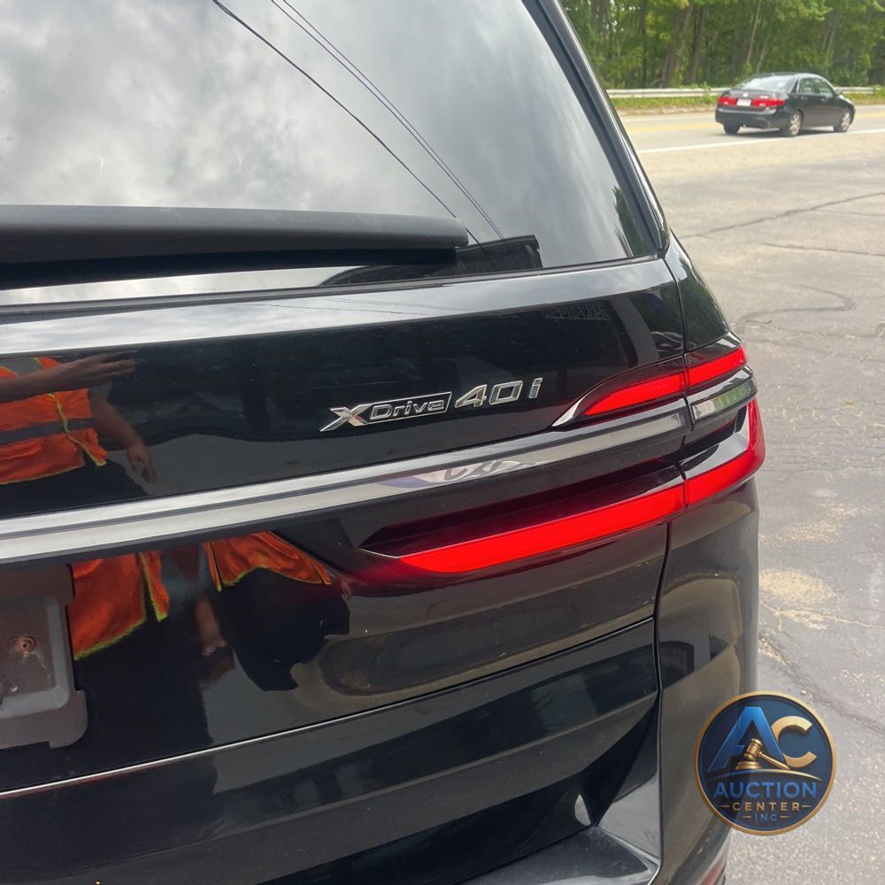 2025 BMW X7 XDrive40i