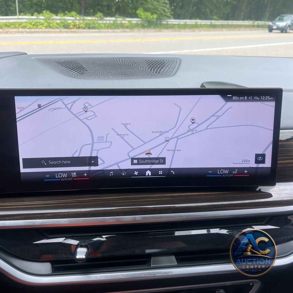 2025 BMW X7 XDrive40i