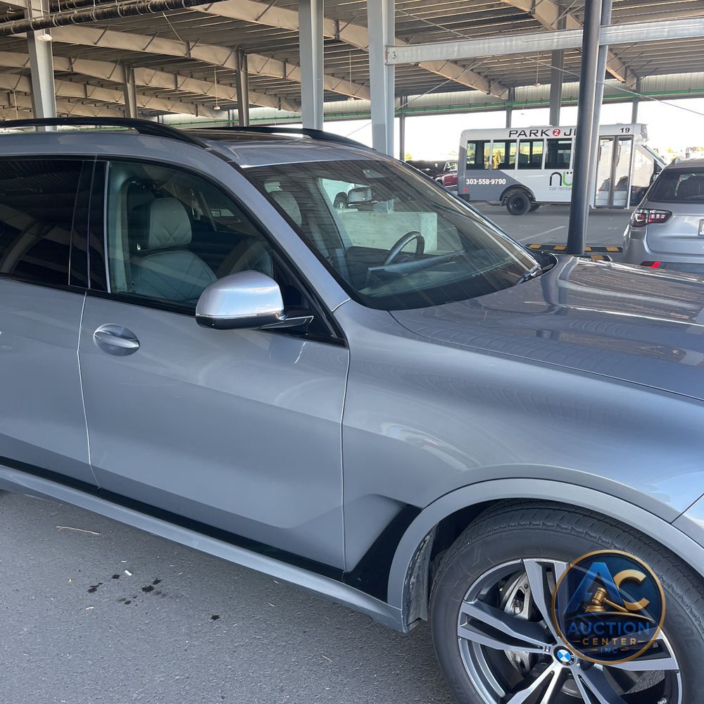 2025 BMW X7 XDrive40i