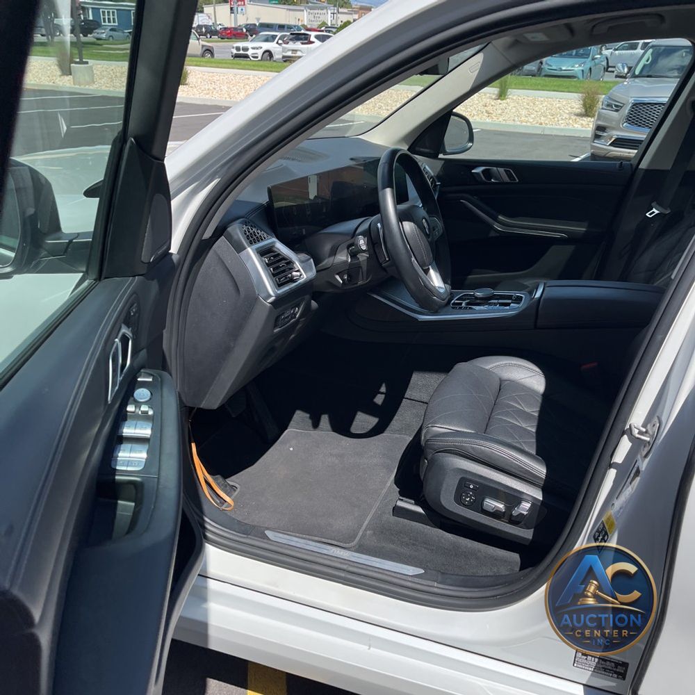 2023 BMW X7 XDrive40i