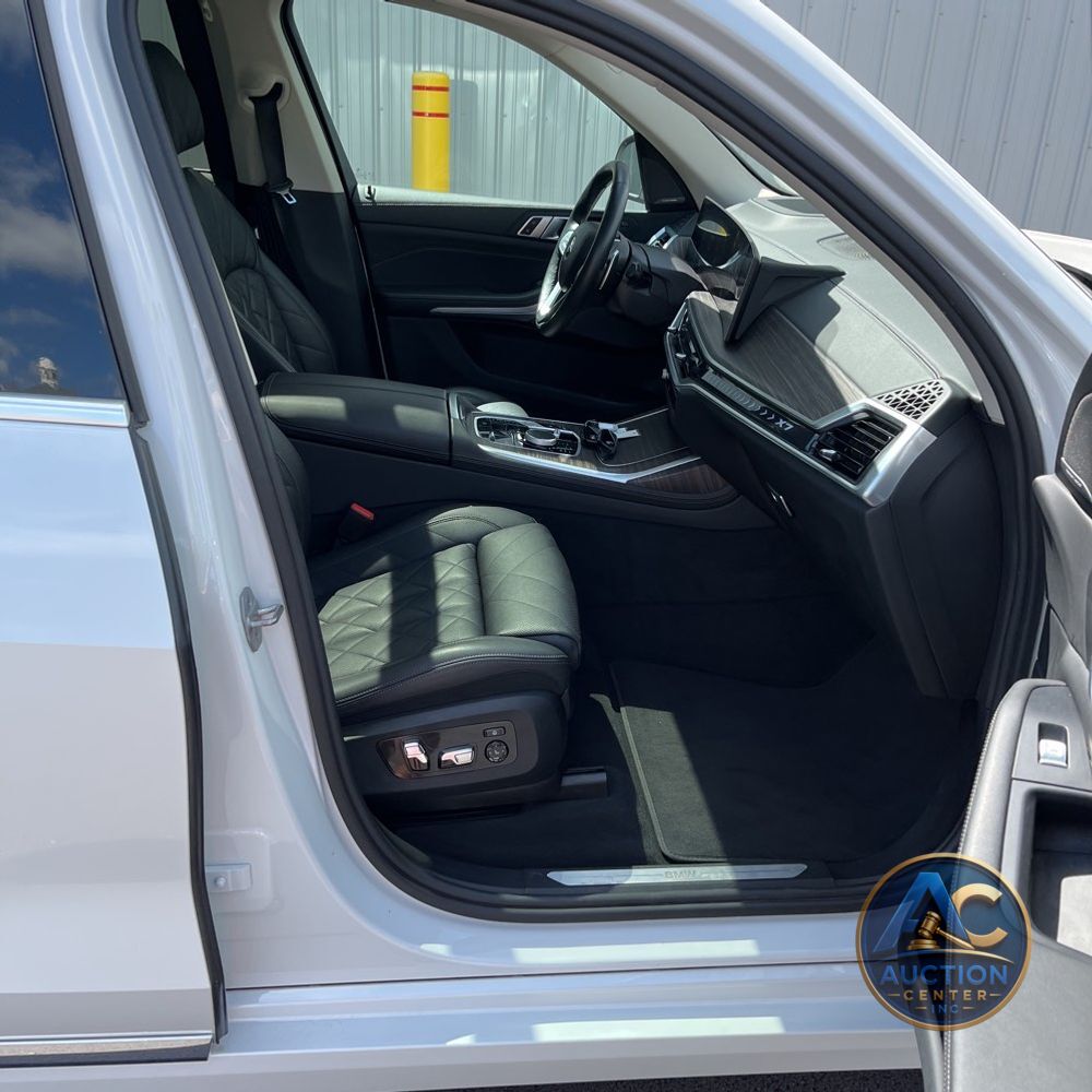 2023 BMW X7 XDrive40i
