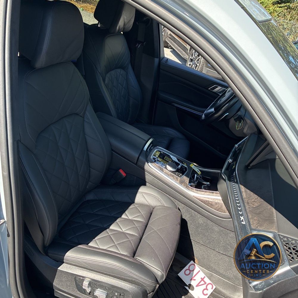 2024 BMW X7 XDrive40i