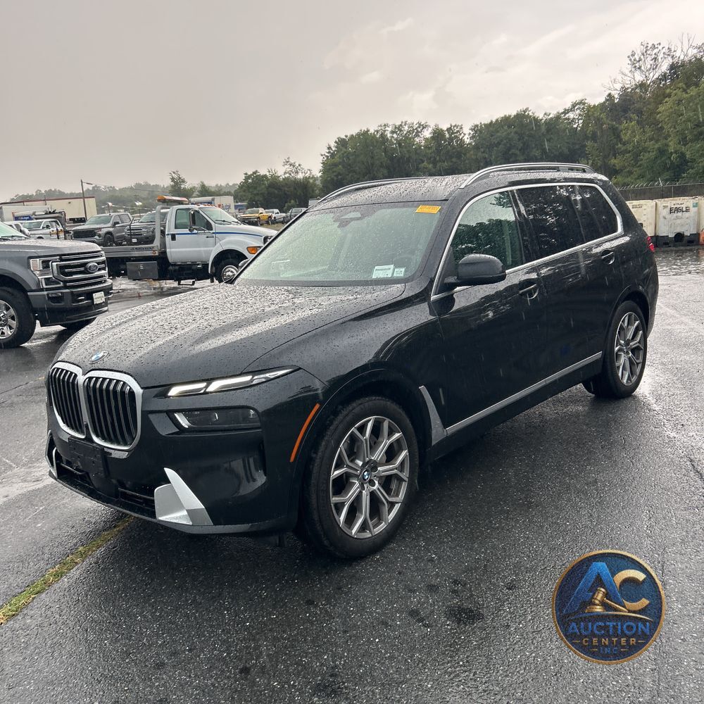 2025 BMW X7 XDrive40i