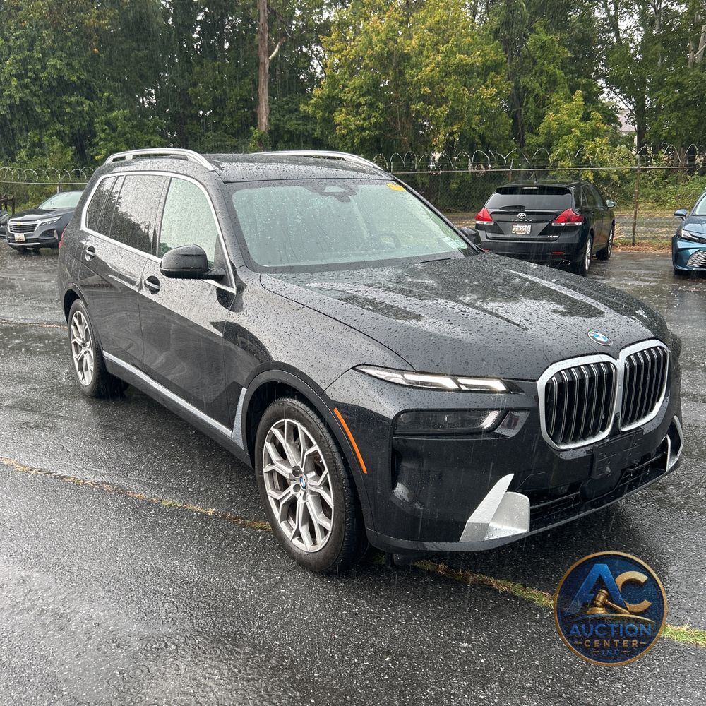 2025 BMW X7 XDrive40i