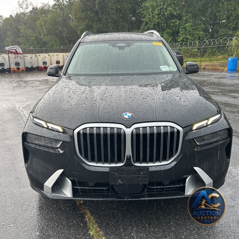2025 BMW X7 XDrive40i
