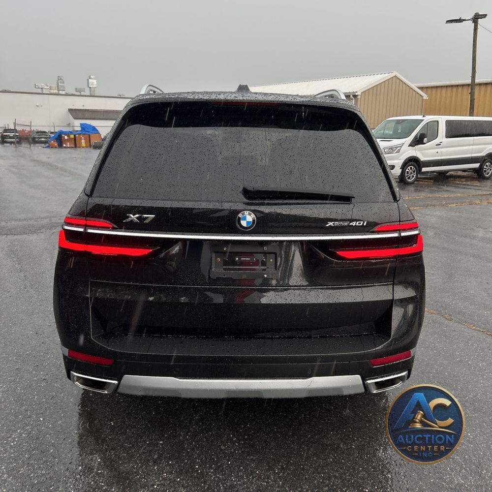 2025 BMW X7 XDrive40i