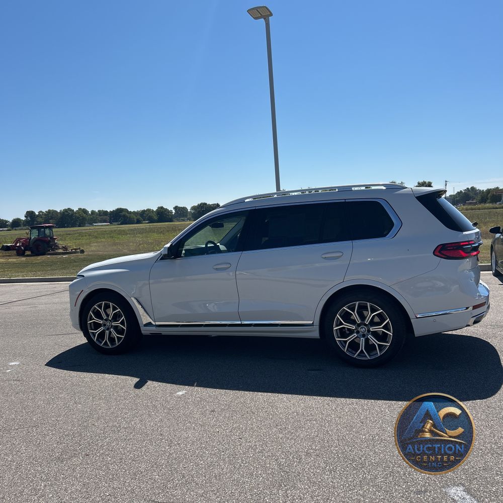 2024 BMW X7 XDrive40i