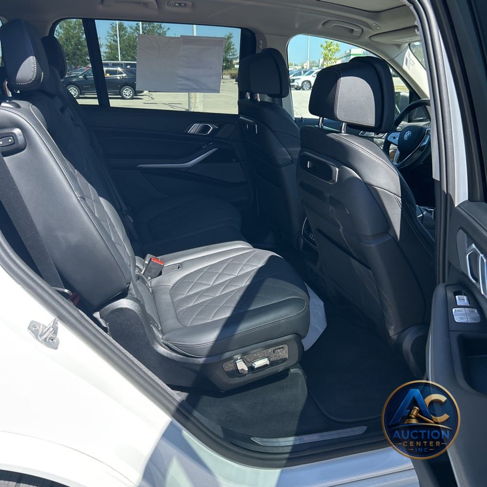 2024 BMW X7 XDrive40i