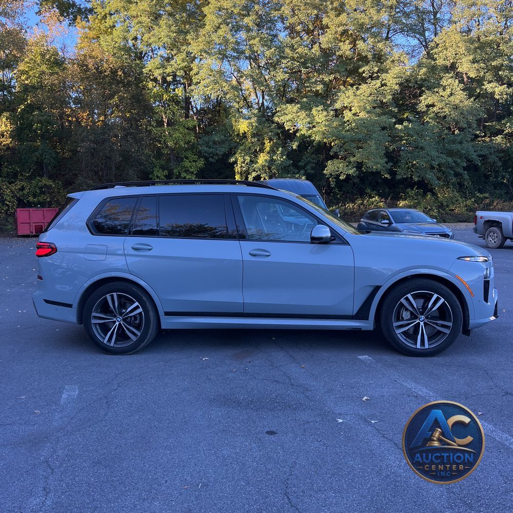 2025 BMW X7 XDrive40i
