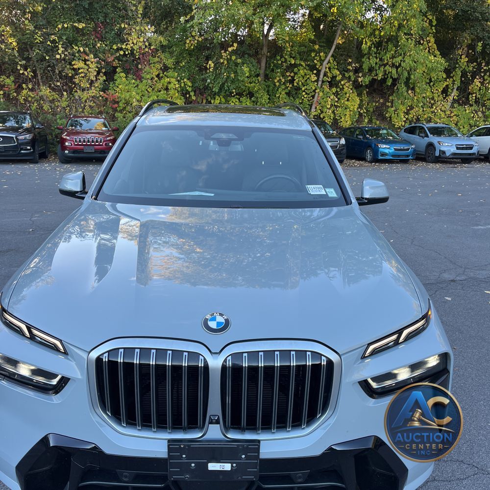 2025 BMW X7 XDrive40i