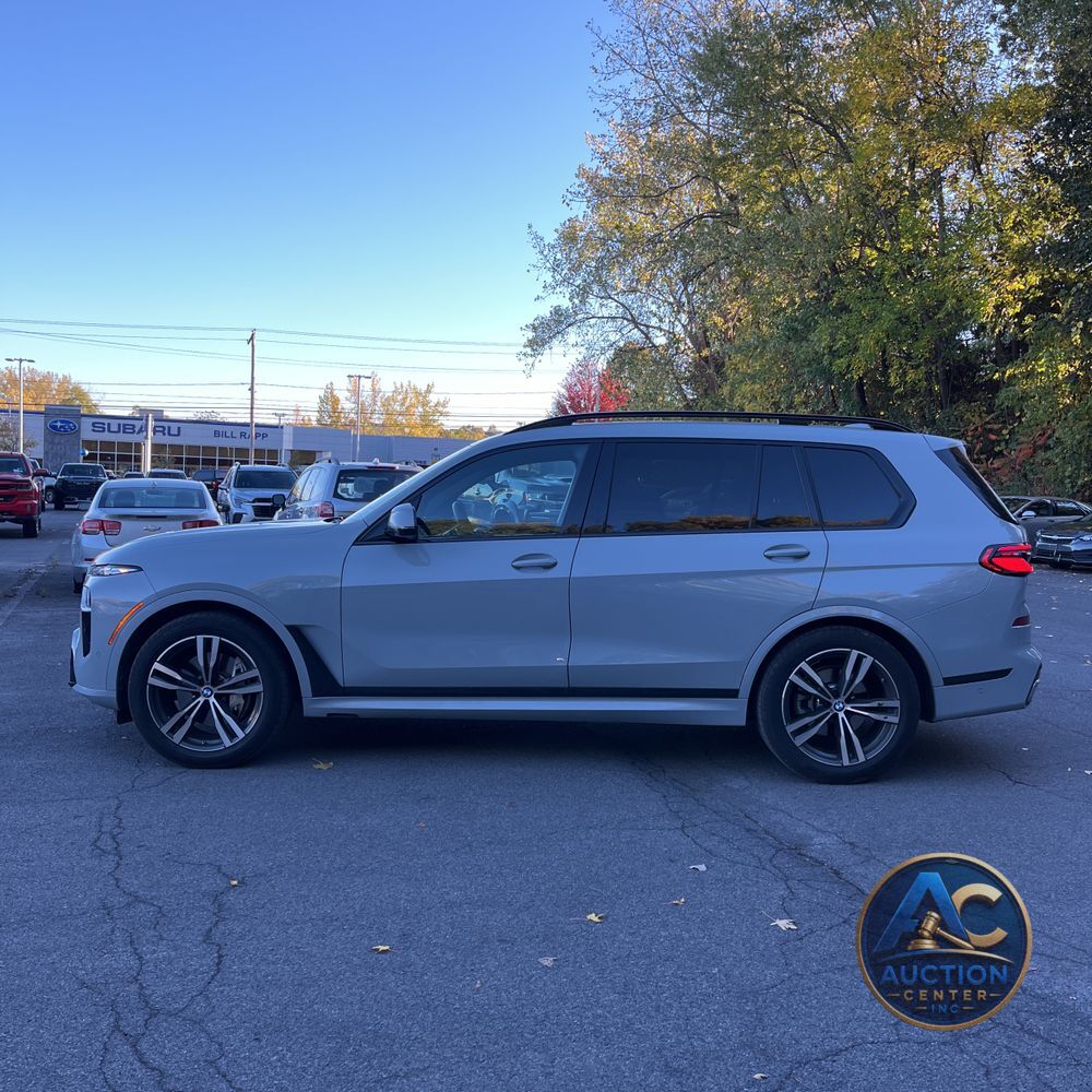 2025 BMW X7 XDrive40i