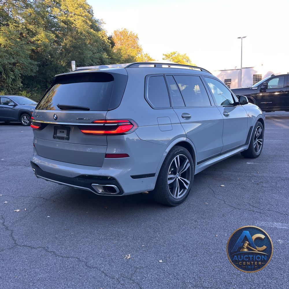 2025 BMW X7 XDrive40i