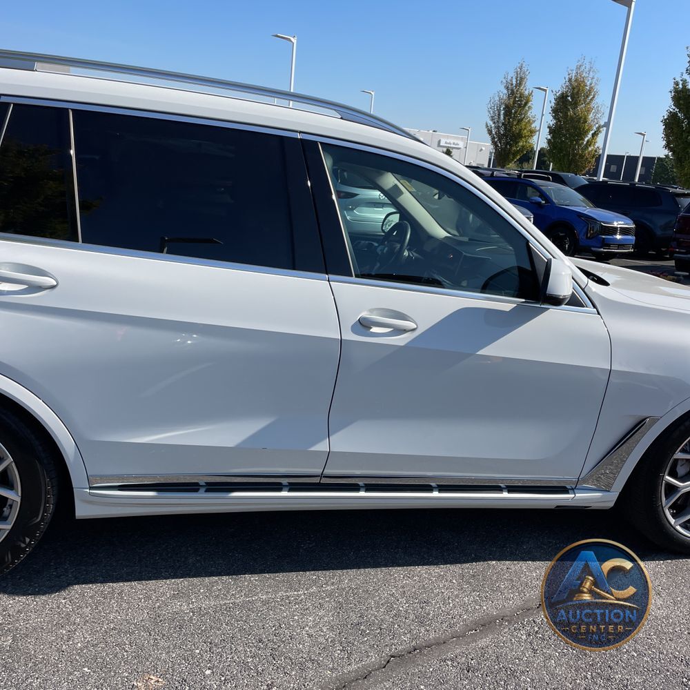 2025 BMW X7 XDrive40i
