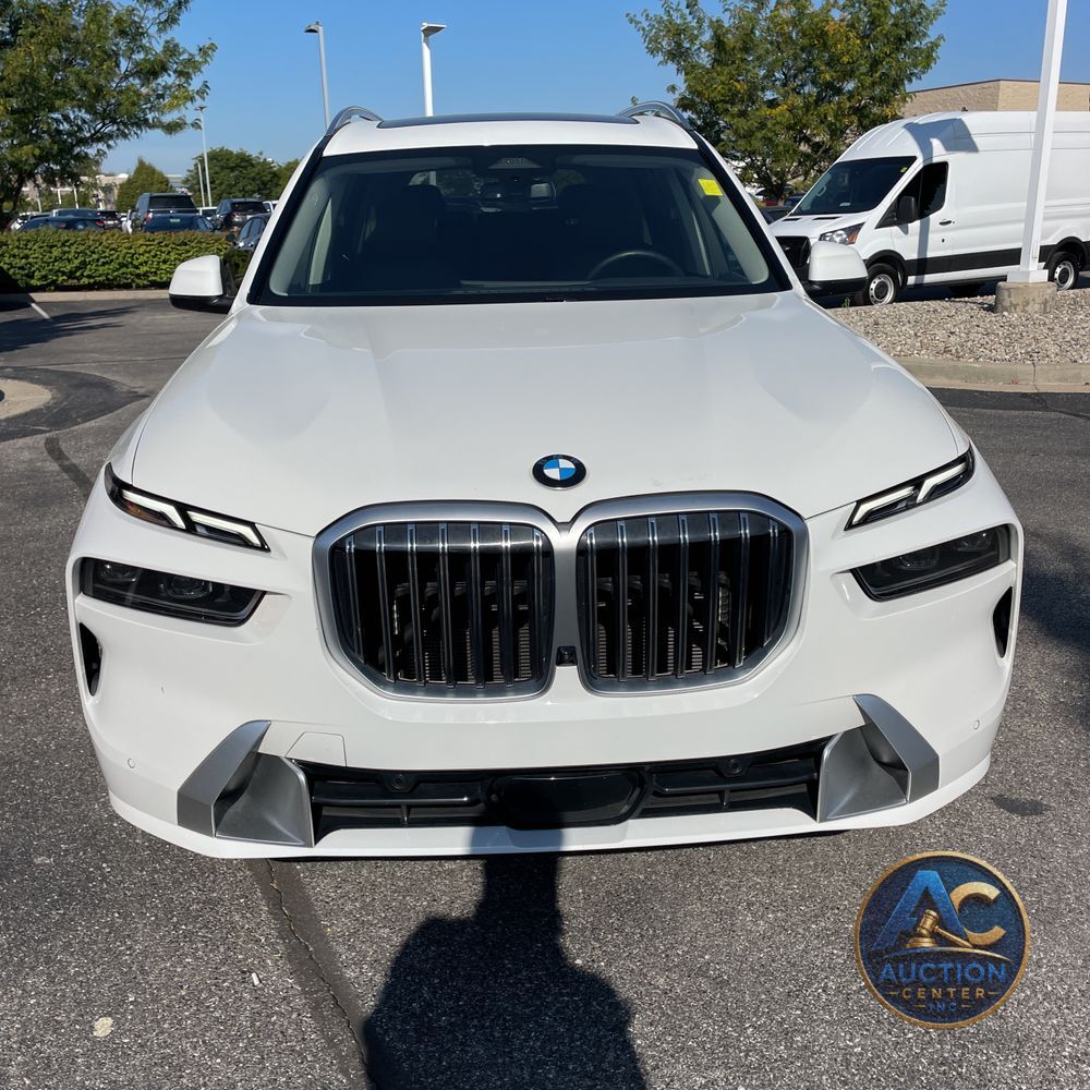 2025 BMW X7 XDrive40i