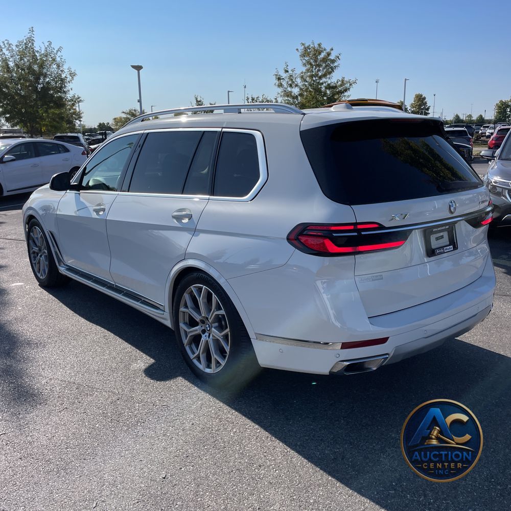 2025 BMW X7 XDrive40i