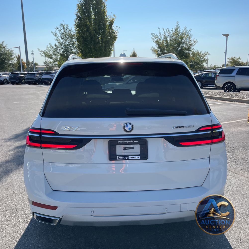 2025 BMW X7 XDrive40i