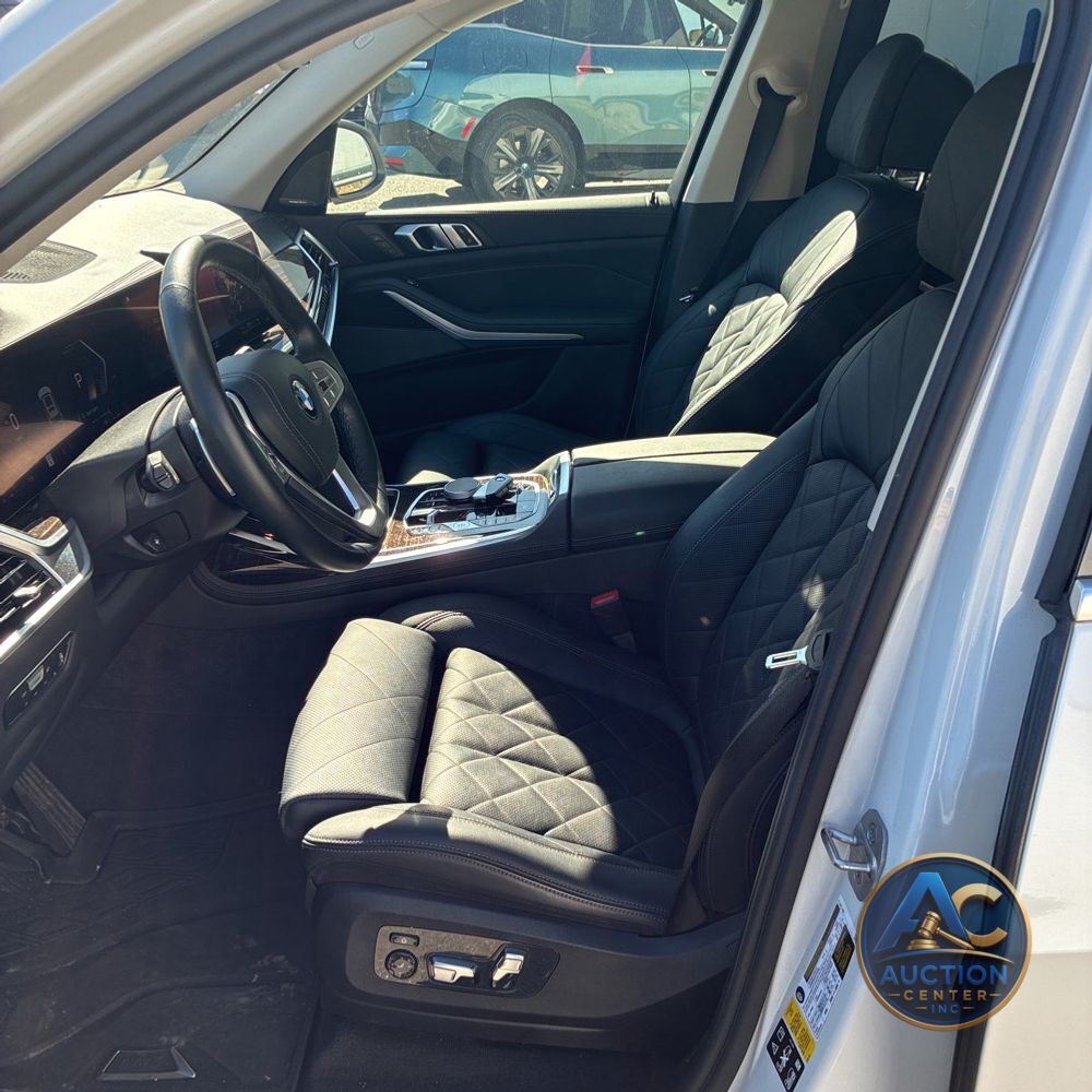 2023 BMW X7 XDrive40i